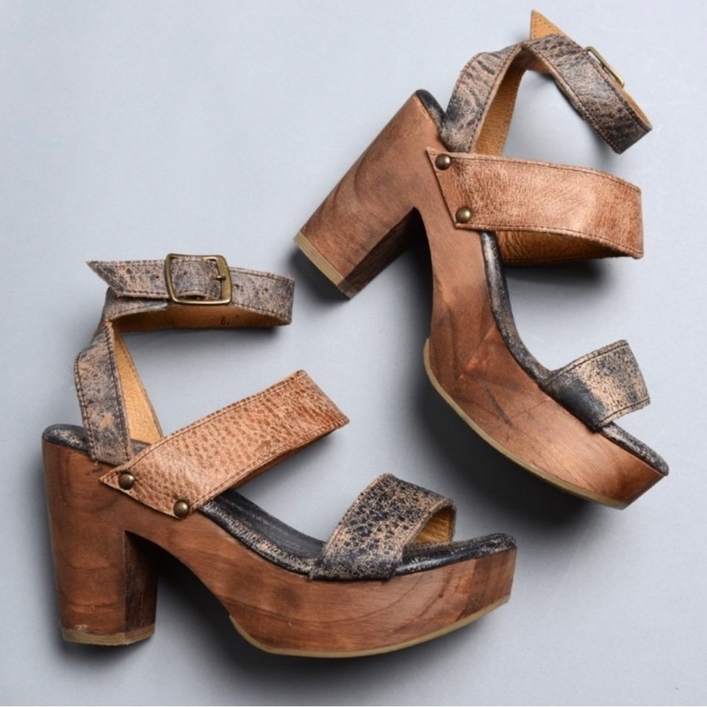 Bed Stu “Sophie” Platform Sandals • Size 10